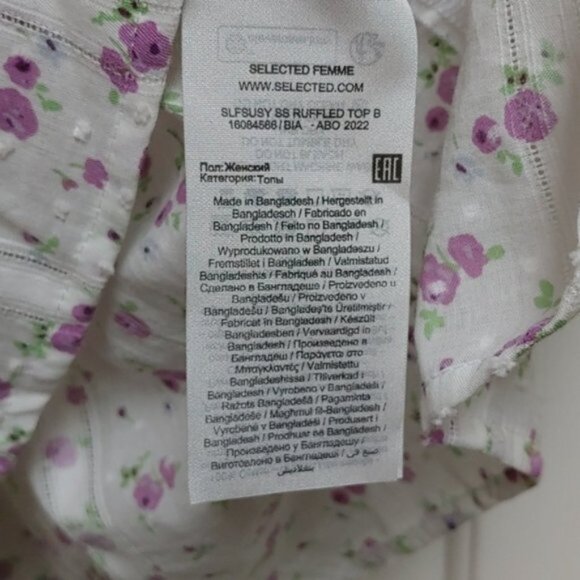 ANTHROPOLOGIE Selected Femme White ruffled peasant short sleeves top flower - Picture 10 of 15